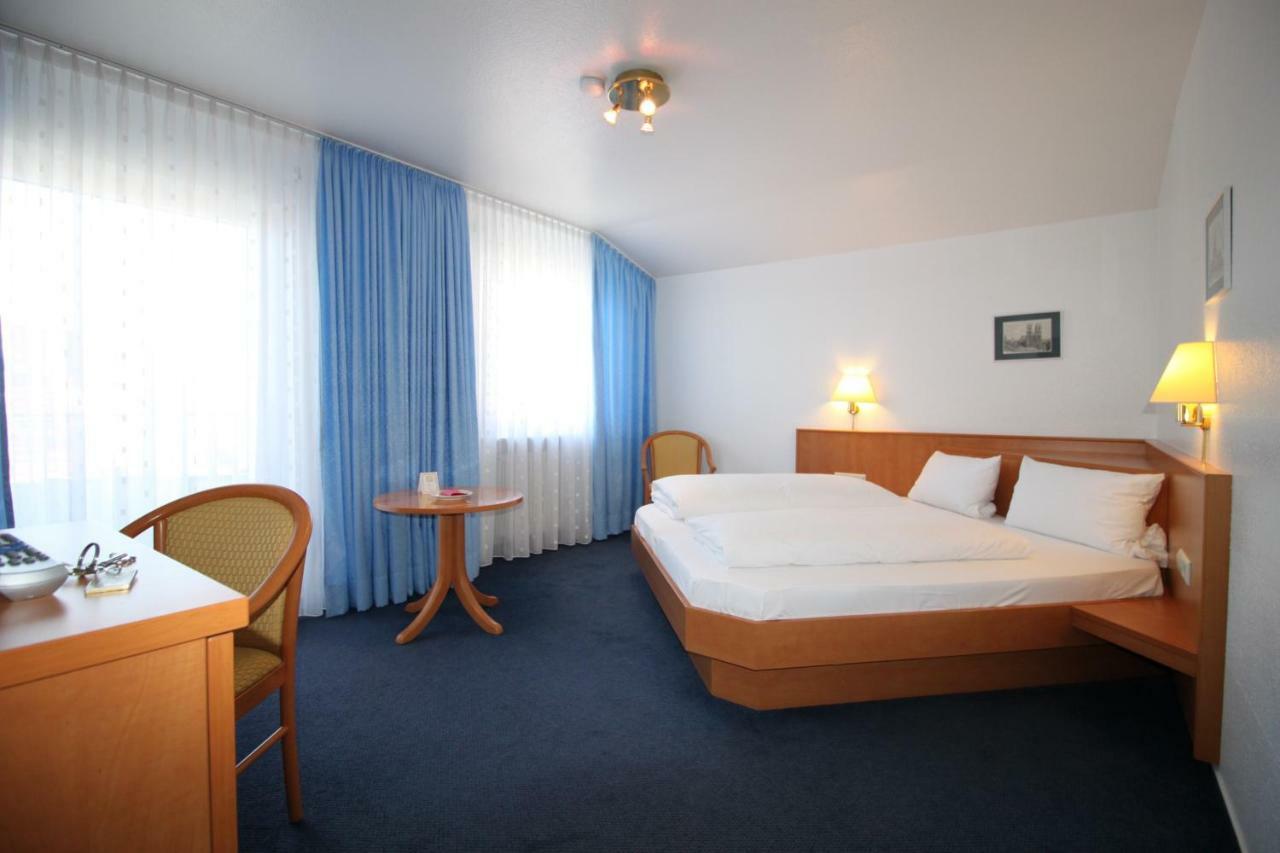 Hotel Garni Eden Meersburg Eksteriør billede