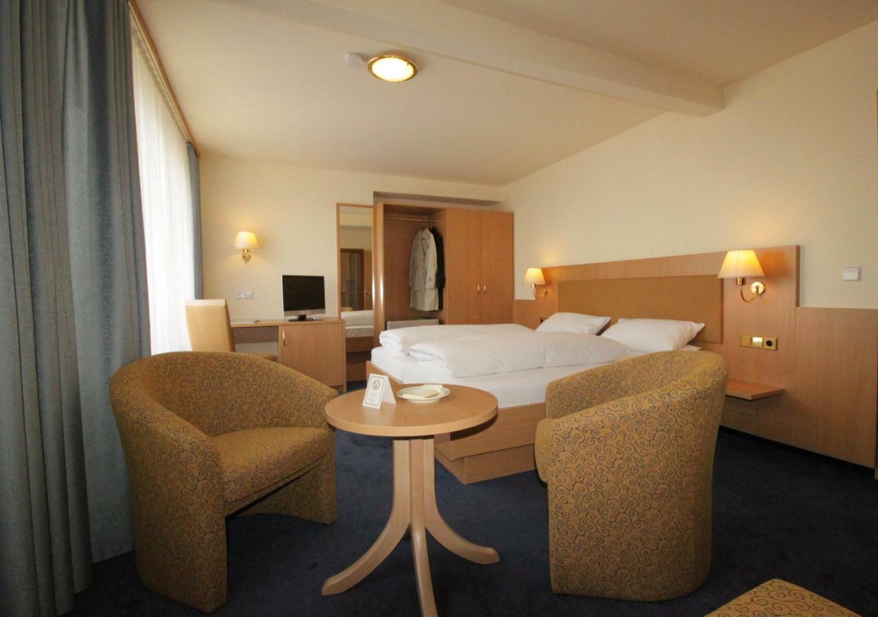 Hotel Garni Eden Meersburg Eksteriør billede
